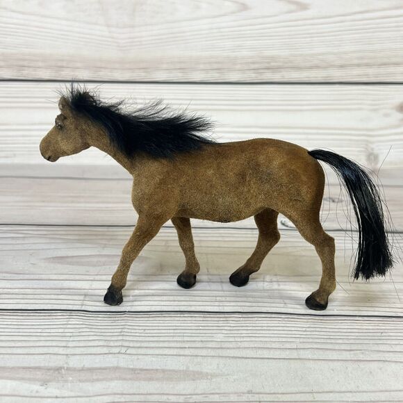 VTG Blue Grass Farms SET 4 HORSES Soft Mane Long Tail Toy Concepts Real Feel BGF - Picture 7 of 16